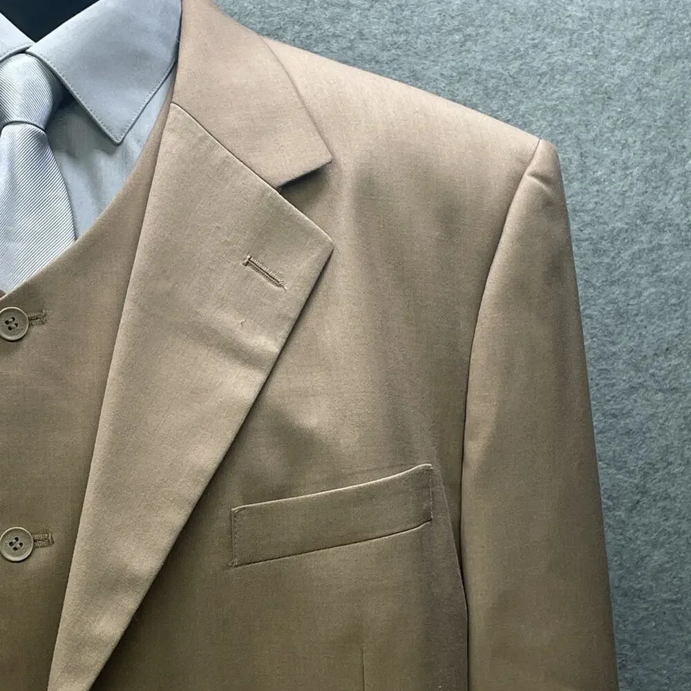 Vittorio St Angelo Mens 3 Pc Suit Sand 3-But Blazer/Vest 48R Pants 42R Classic